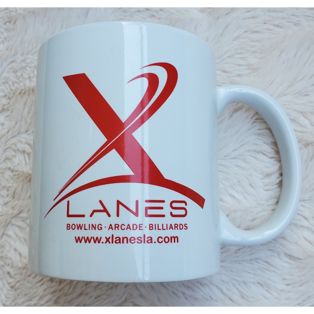 X Lanes red and white mug